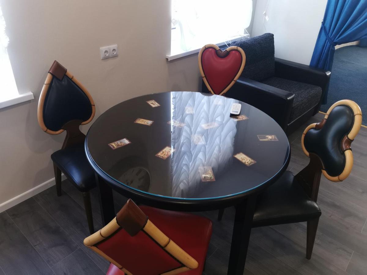 Central Hotel With Free Parking Рига Екстериор снимка