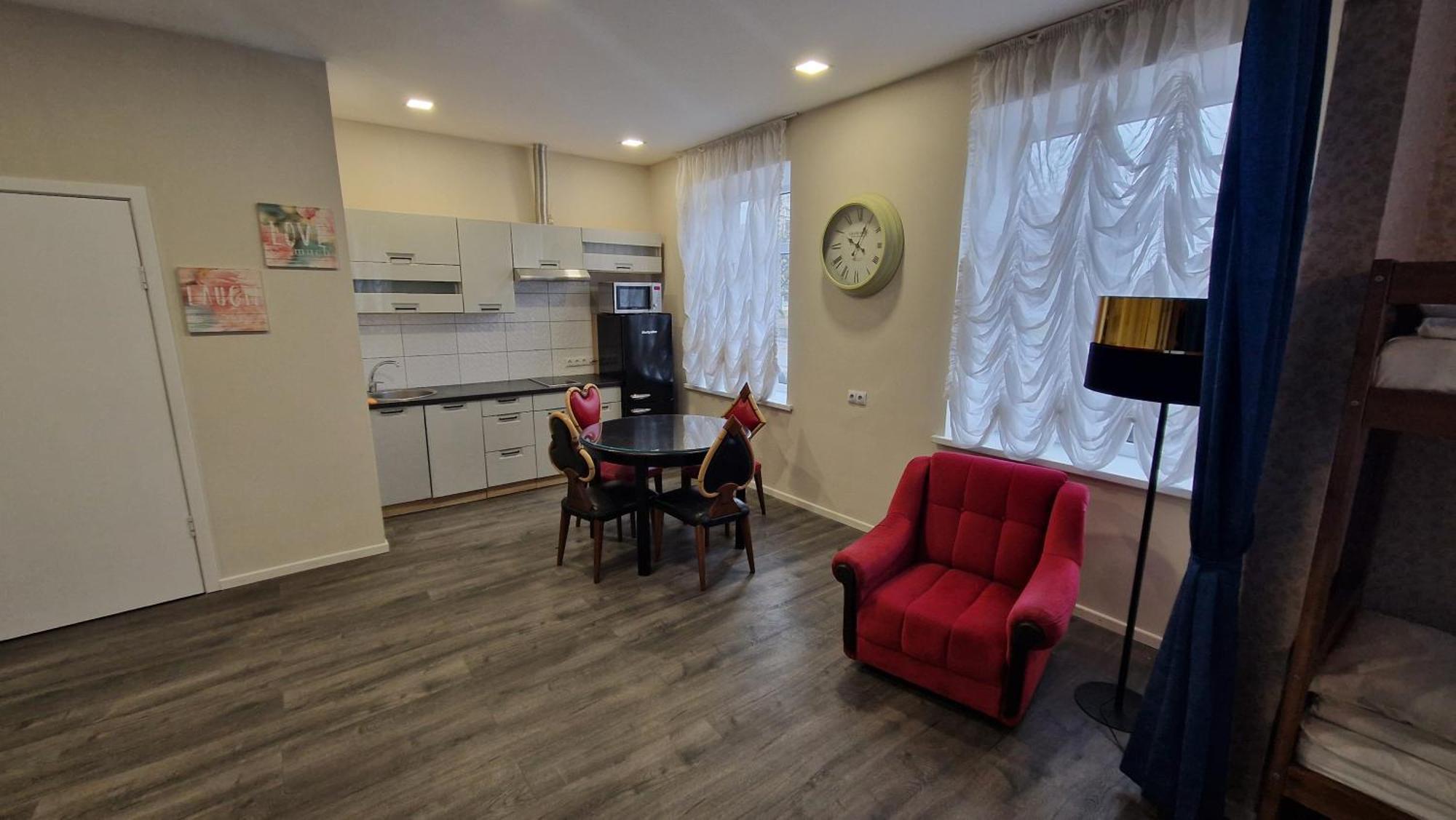Central Hotel With Free Parking Рига Екстериор снимка